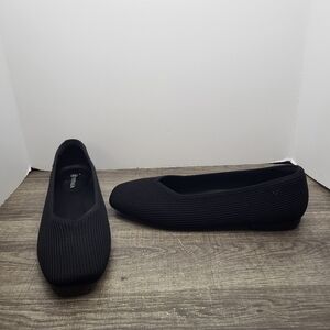 VIVAIA Lightweight Square-Toe V-Cut Flats Margot Walker 43EU 11 US